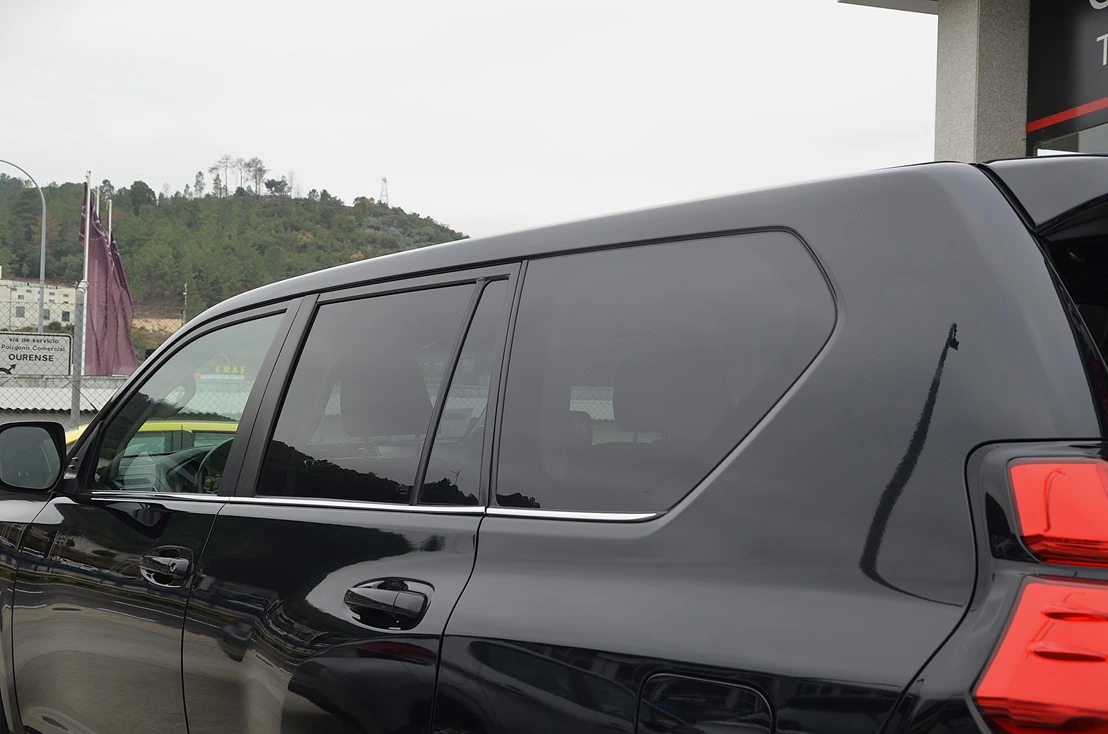 Toyota Land Cruiser 2.8 D-4D Executive 177cv Autom., miniatura 24
